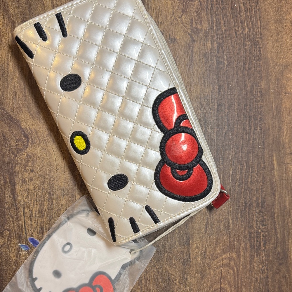 Sanrio Hello Kitty Quilted Wallet - Silver and Red